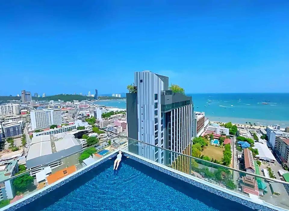2 Bed Room, Large Living Room @ Central Pattaya Exterior photo